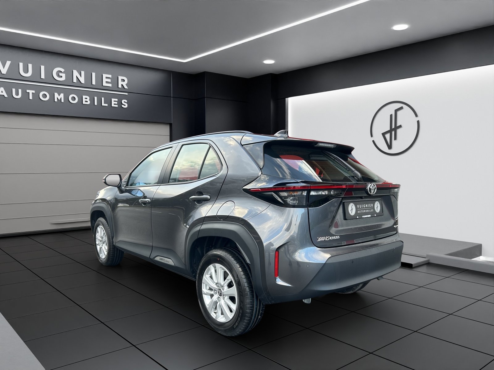 TOYOTA Yaris Cross 1.5 Comfort e-CVT, Hybride Integrale Benzina/Elettrica, Auto nuove, Automatico - 3
