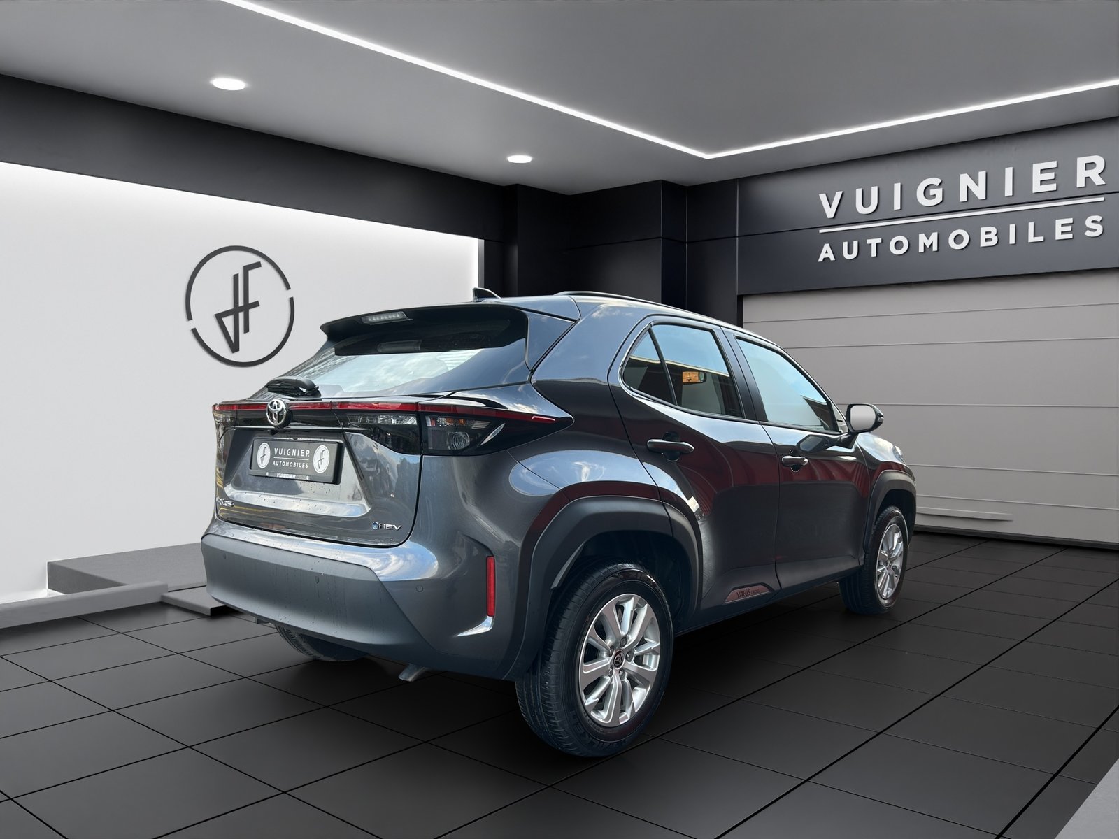 TOYOTA Yaris Cross 1.5 Comfort e-CVT, Hybride Integrale Benzina/Elettrica, Auto nuove, Automatico - 5