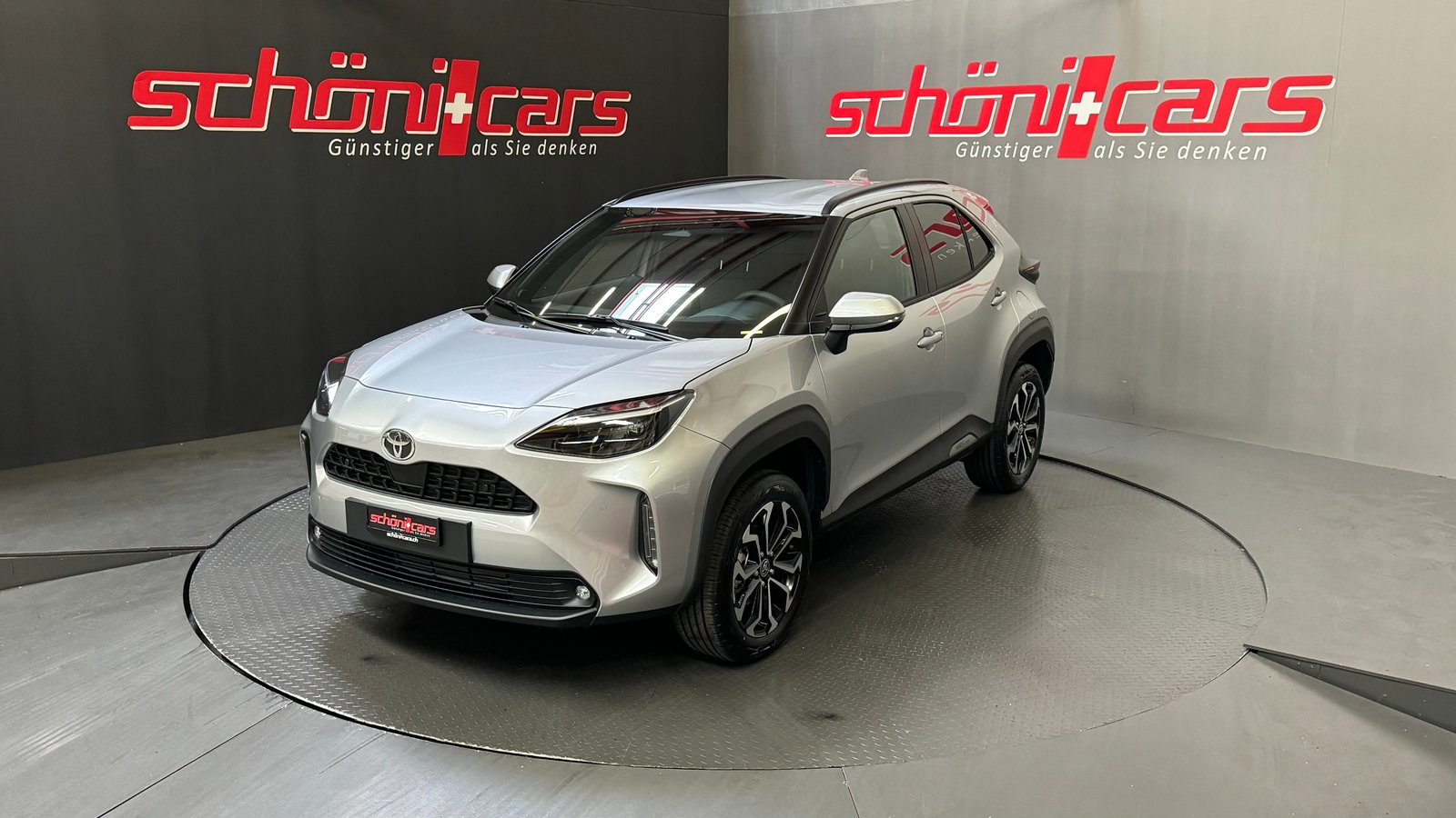 TOYOTA Yaris Cross 1.5 Trend AWDi e-CVT, Voll-Hybrid Benzin/Elektro, Neuwagen, Automatik - 2