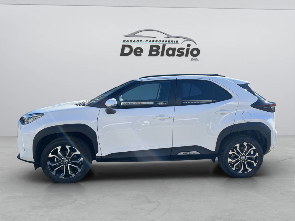 TOYOTA Yaris Cross 1.5 Trend e-CVT, Voll-Hybrid Benzin/Elektro, Neuwagen, Automatik - 4