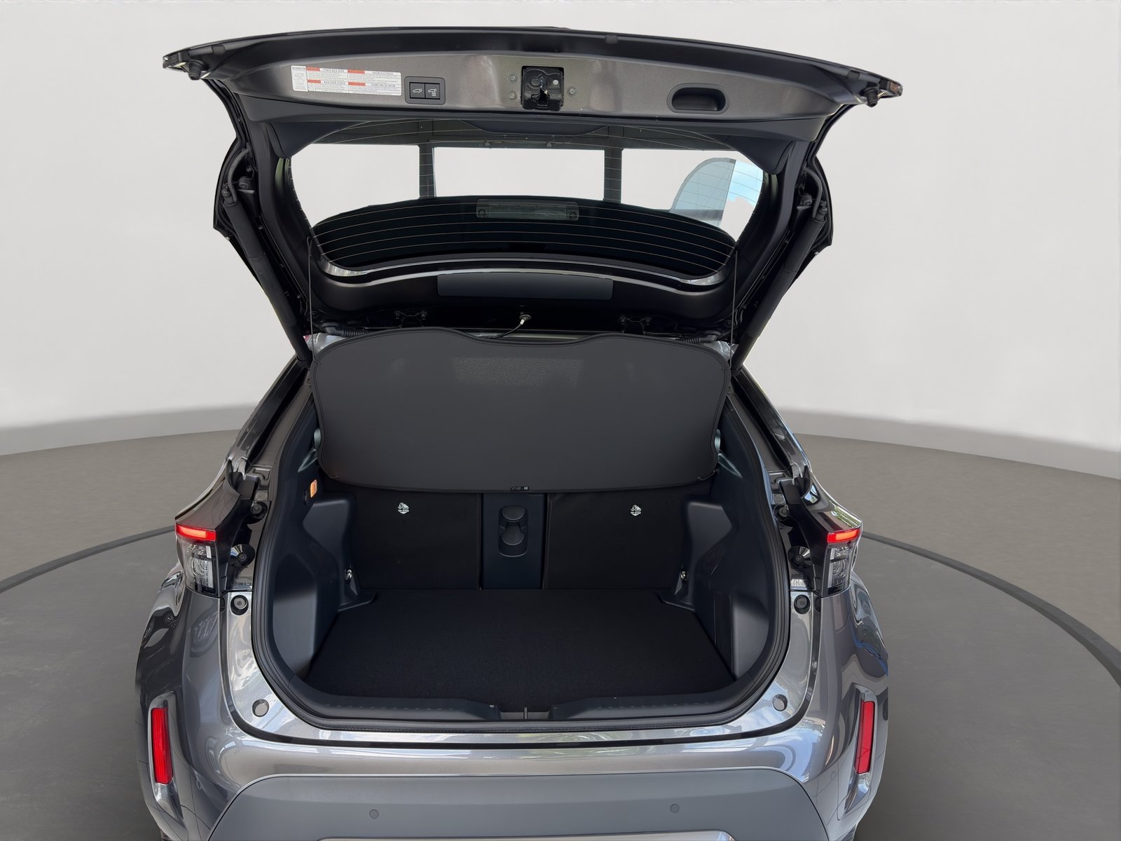 TOYOTA Yaris Cross 1.5 Premium AWDi e-CVT, Hybride Integrale Benzina/Elettrica, Auto nuove, Automatico - 6
