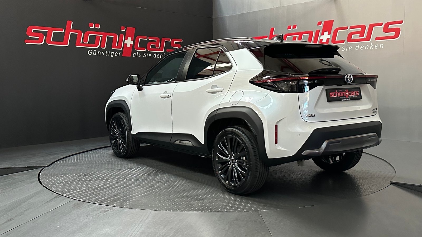 TOYOTA Yaris Cross 1.5 Adventure e-CVT AWDi, Hybride Integrale Benzina/Elettrica, Occasioni / Usate, Automatico - 3