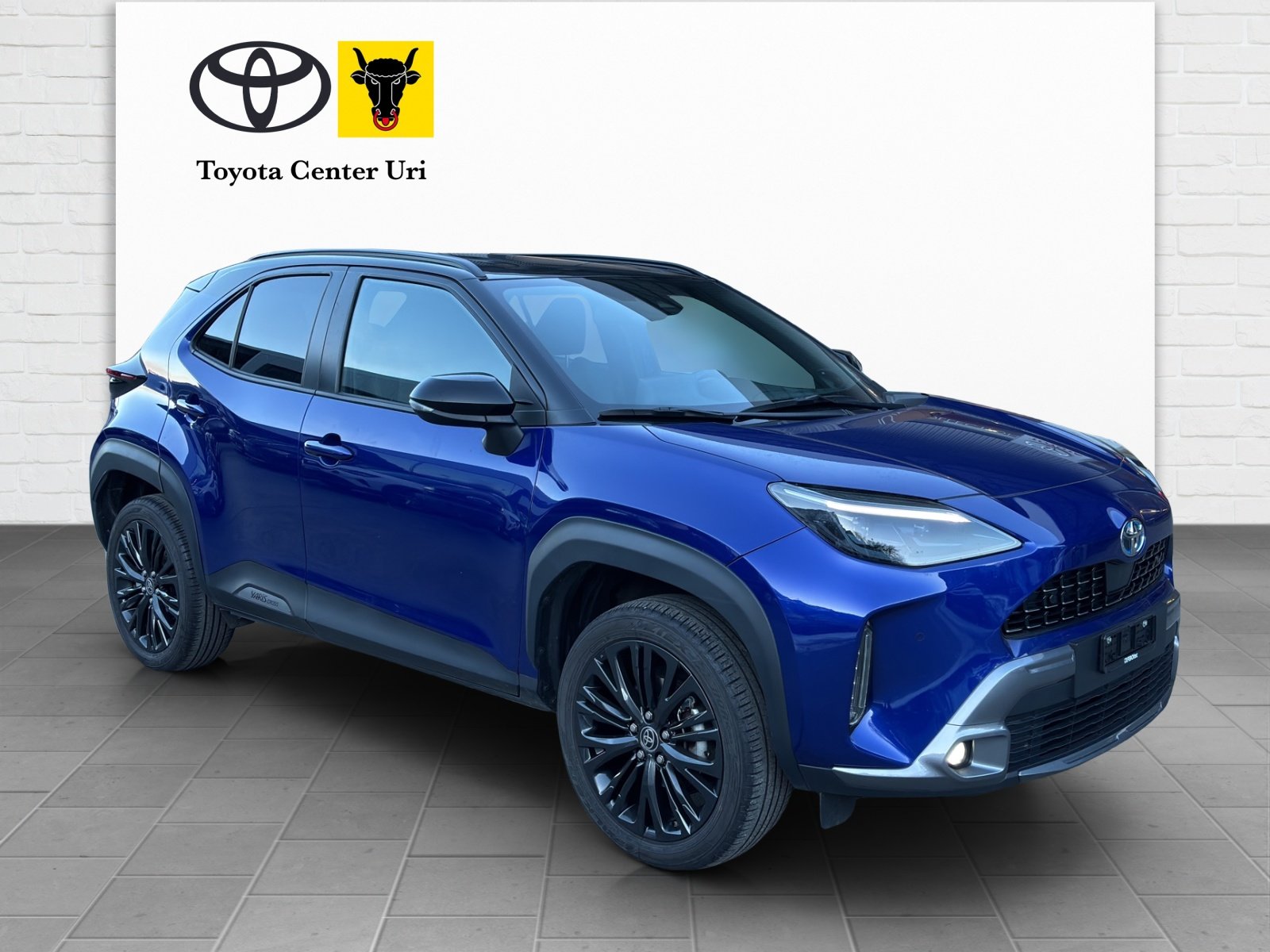 TOYOTA Yaris Cross 1.5 Adventure e-CVT AWDi, Full-Hybrid Petrol/Electric, Second hand / Used, Automatic - 4