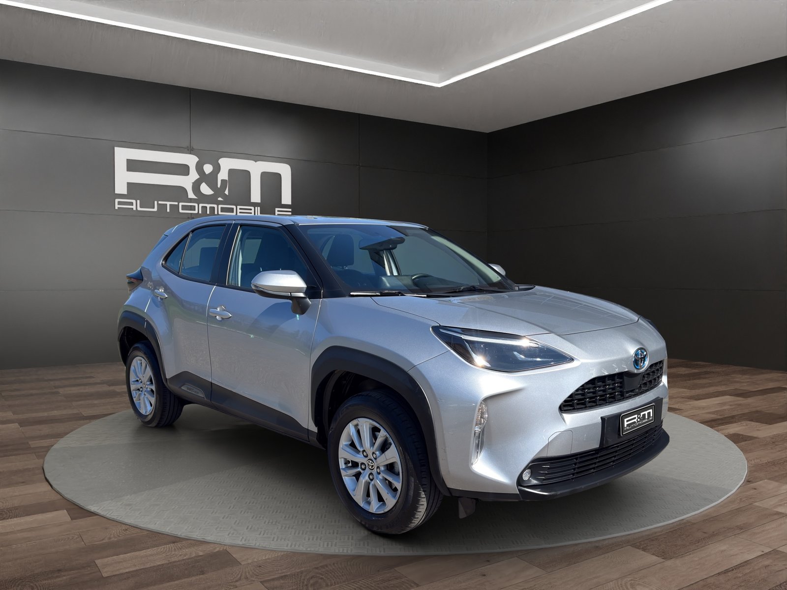 TOYOTA Yaris Cross 1.5 Trend e-CVT AWDi
