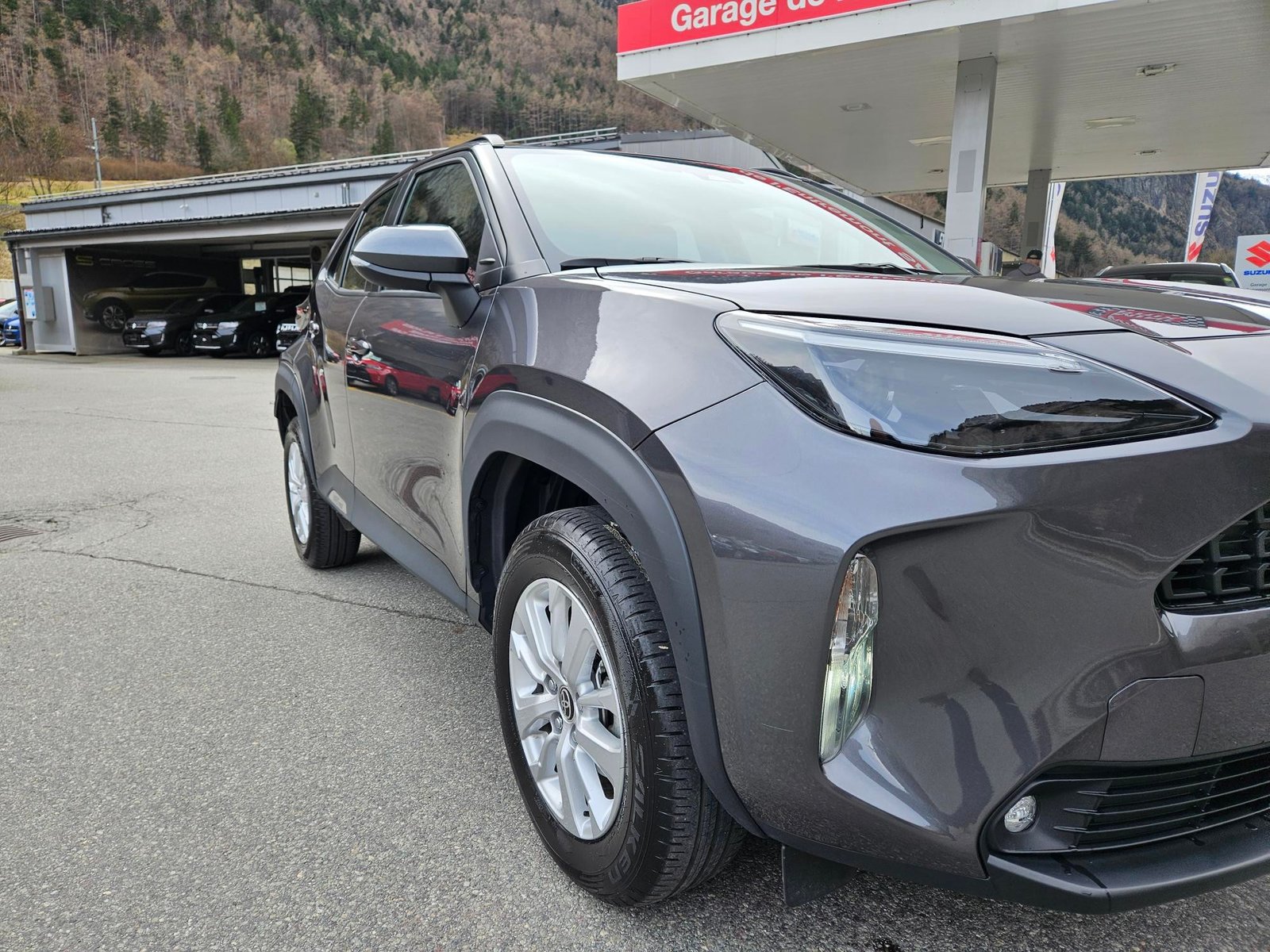 TOYOTA Yaris Cross 1.5 Comfort e-CVT AWDi, Hybride Integrale Benzina/Elettrica, Occasioni / Usate, Automatico - 6