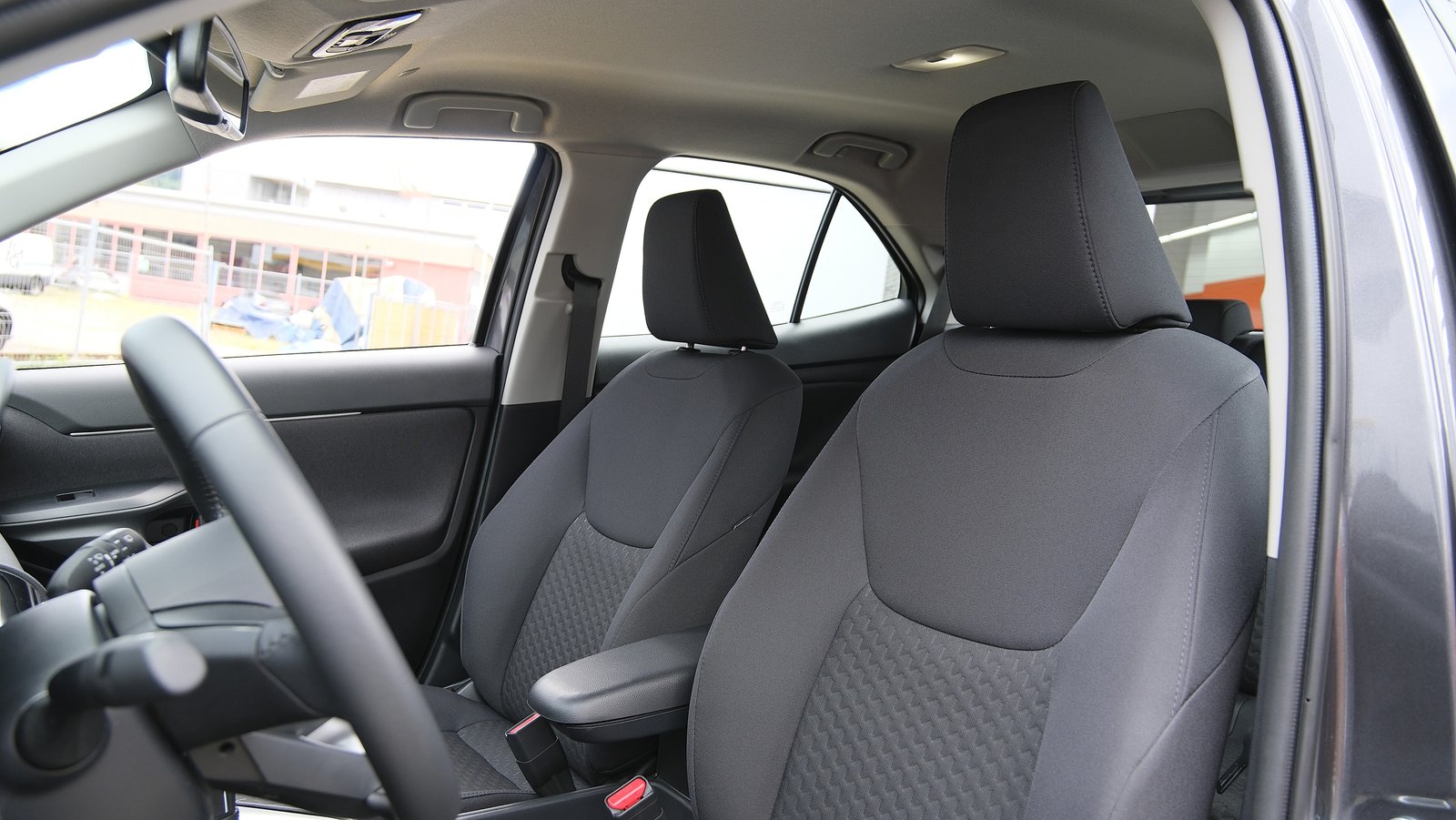 TOYOTA Yaris Cross 1.5 Trend e-CVT, Voll-Hybrid Benzin/Elektro, Occasion / Gebraucht, Automatik - 5