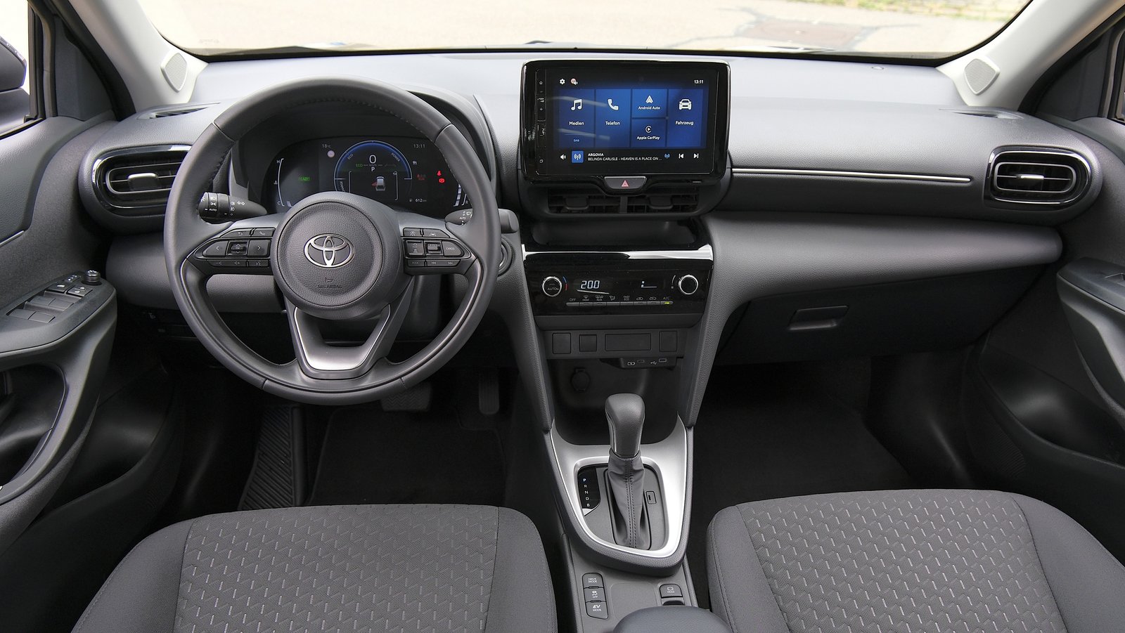 TOYOTA Yaris Cross 1.5 Trend e-CVT, Voll-Hybrid Benzin/Elektro, Occasion / Gebraucht, Automatik - 6