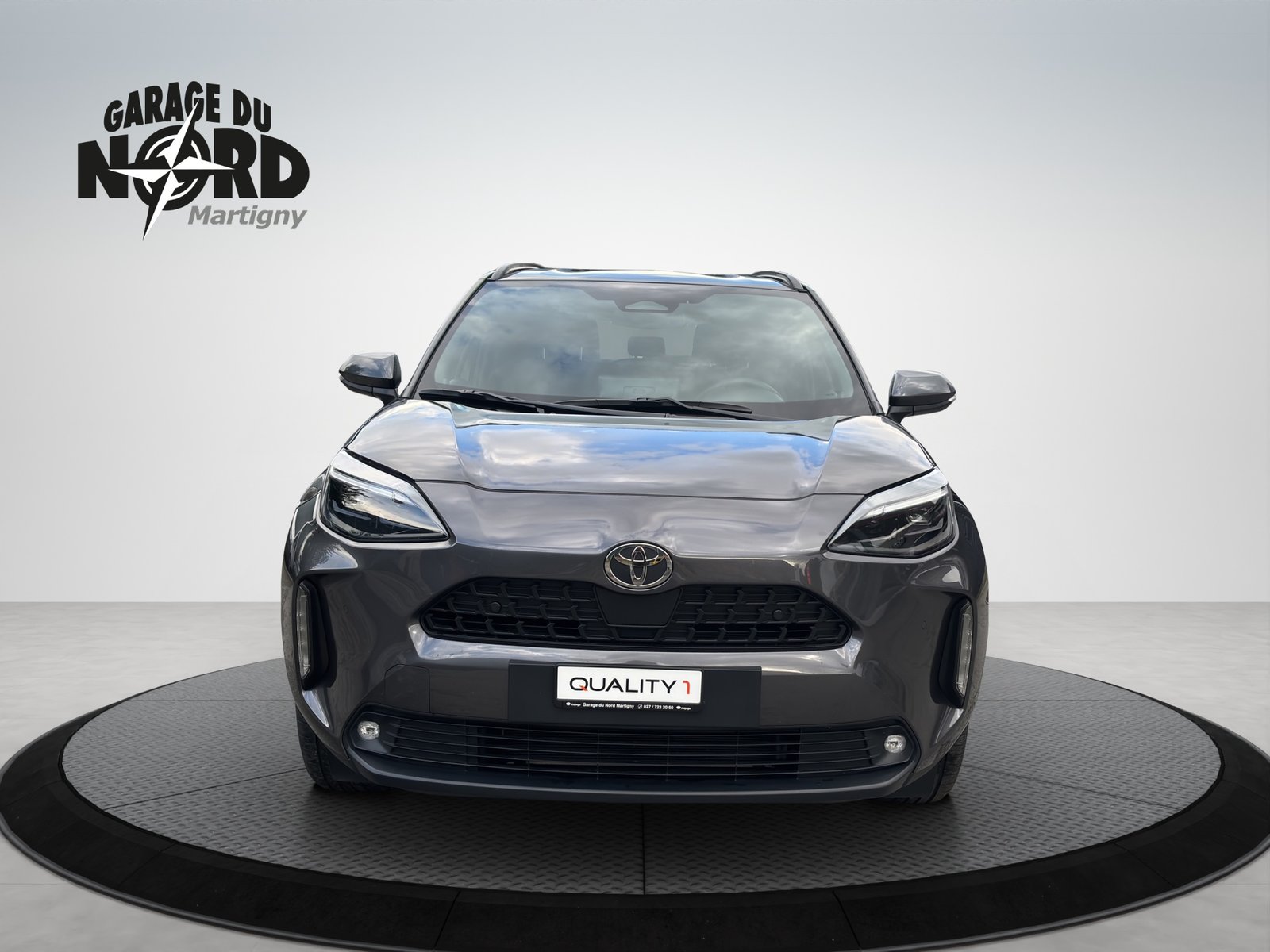 TOYOTA Yaris Cross 1.5 Trend AWDi e-CVT, Full-Hybrid Petrol/Electric, Second hand / Used, Automatic - 2