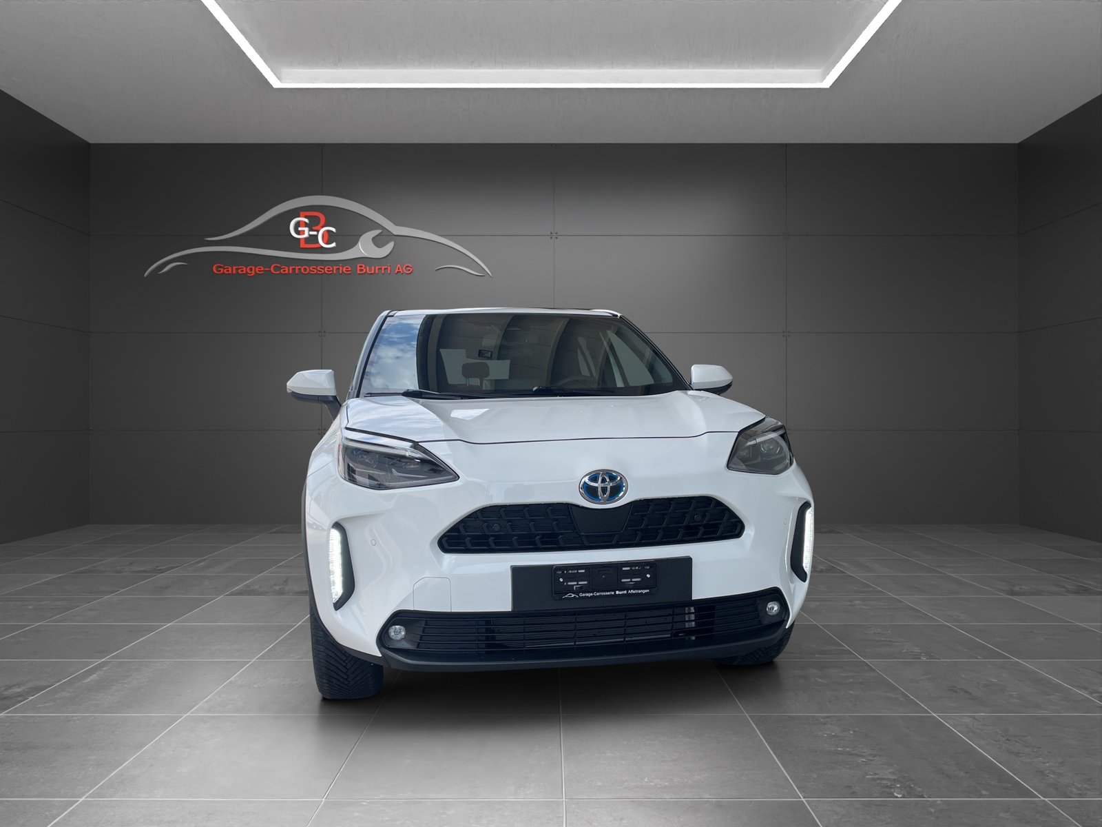 TOYOTA Yaris Cross 1.5 Trend e-CVT, Voll-Hybrid Benzin/Elektro, Occasion / Gebraucht, Automatik - 2