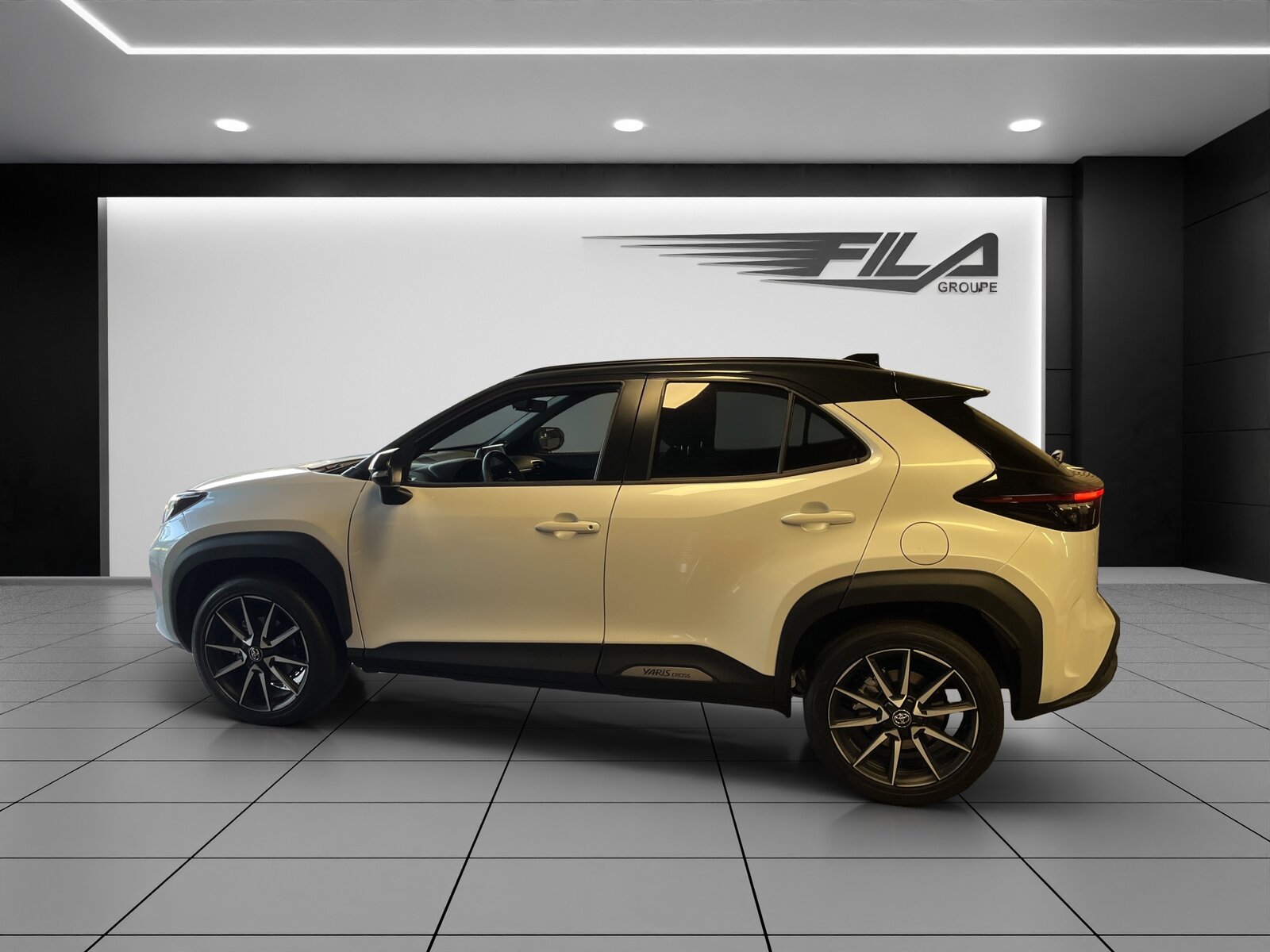 TOYOTA YARIS Cross 1.5 VVT-i HSD GR, Voll-Hybrid Benzin/Elektro, Neuwagen, Automatik - 4