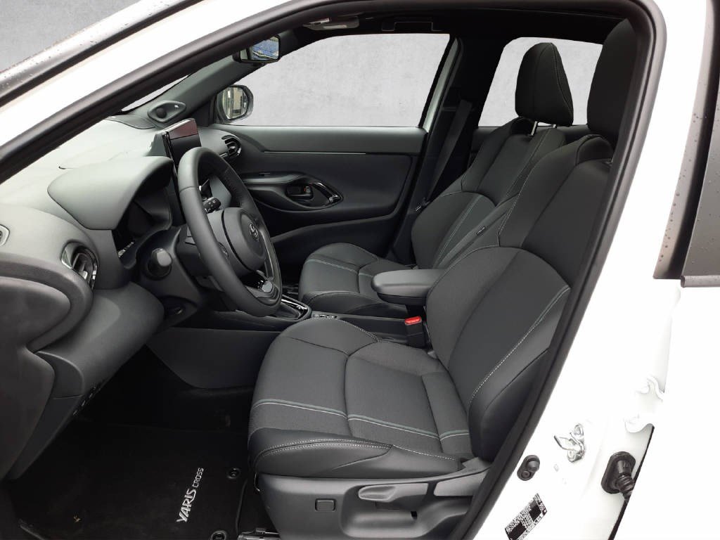 TOYOTA Yaris Cross 1.5 VVT-i HSD Premiere Edition AWD-i, Hybride Intégral Essence/Électricité, Voiture nouvelle, Automatique - 5