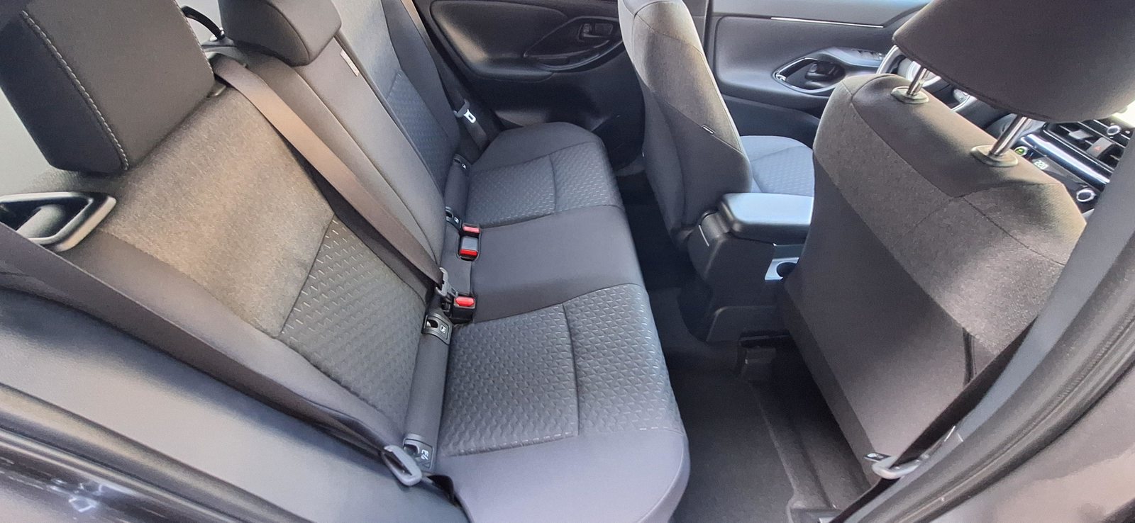 TOYOTA Yaris Cross 1.5 VVT-i HSD Trend, Hybride Intégral Essence/Électricité, Voiture nouvelle, Automatique - 7