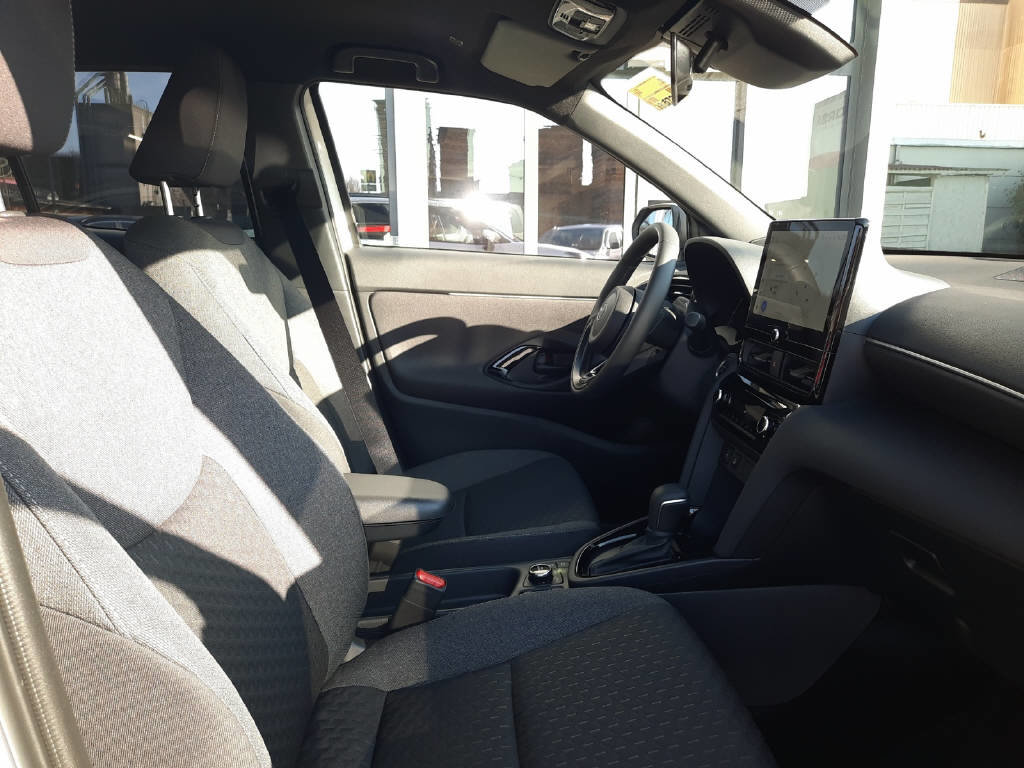 TOYOTA Yaris Cross 1.5 VVT-i HSD Trend AWD-i, Full-Hybrid Petrol/Electric, New car, Automatic - 7
