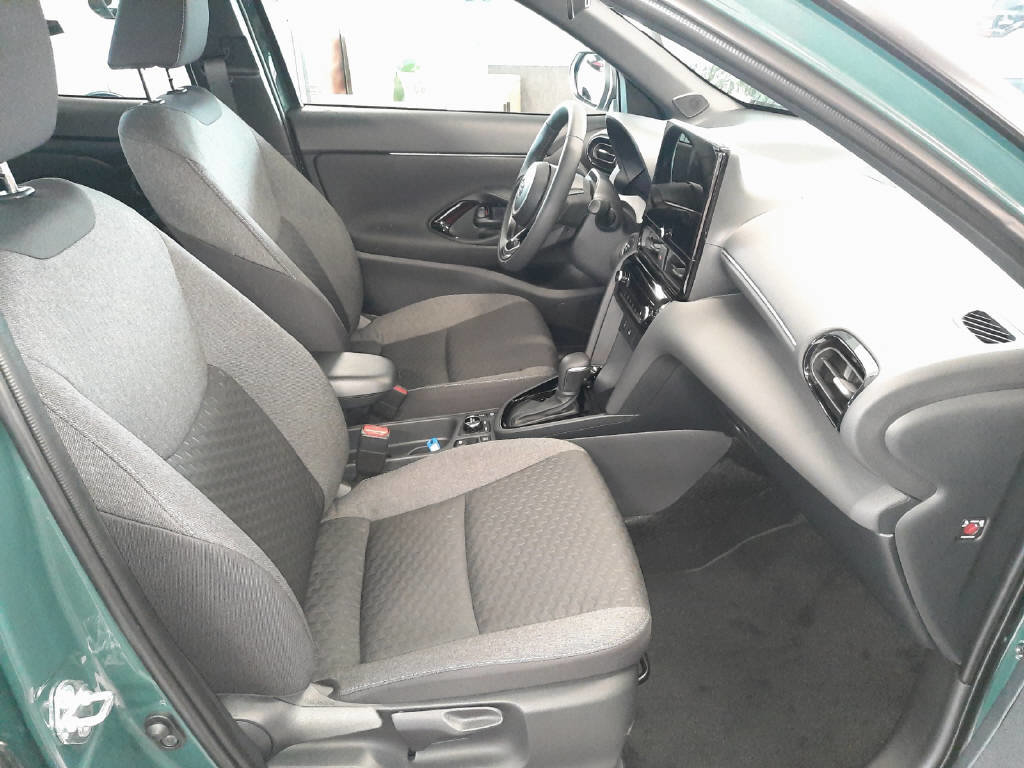 TOYOTA Yaris Cross 1.5 VVT-i HSD Trend AWD-i, Hybride Intégral Essence/Électricité, Voiture nouvelle, Automatique - 5