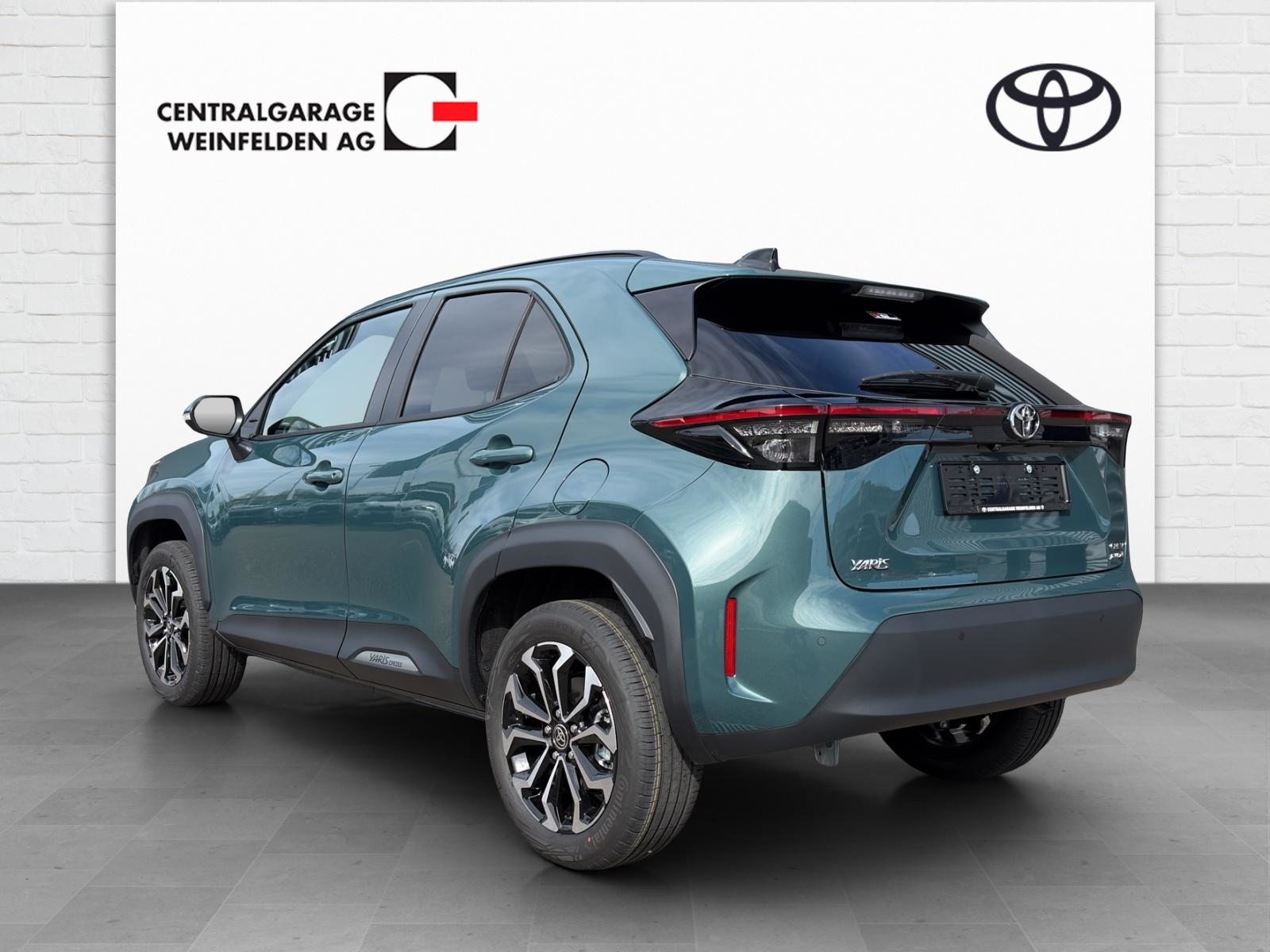 TOYOTA Yaris Cross 1.5 VVT-i HSD Trend AWD-i, Hybride Intégral Essence/Électricité, Voiture nouvelle, Automatique - 2