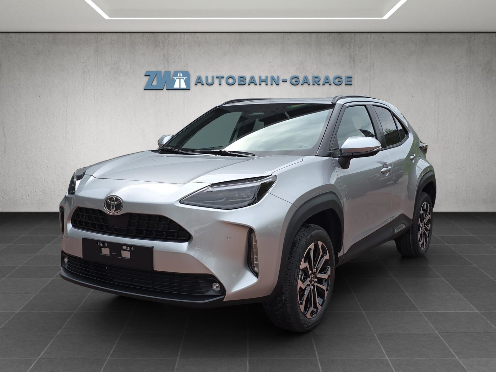TOYOTA Yaris Cross 1.5 VVT-i HSD Trend AWD-i