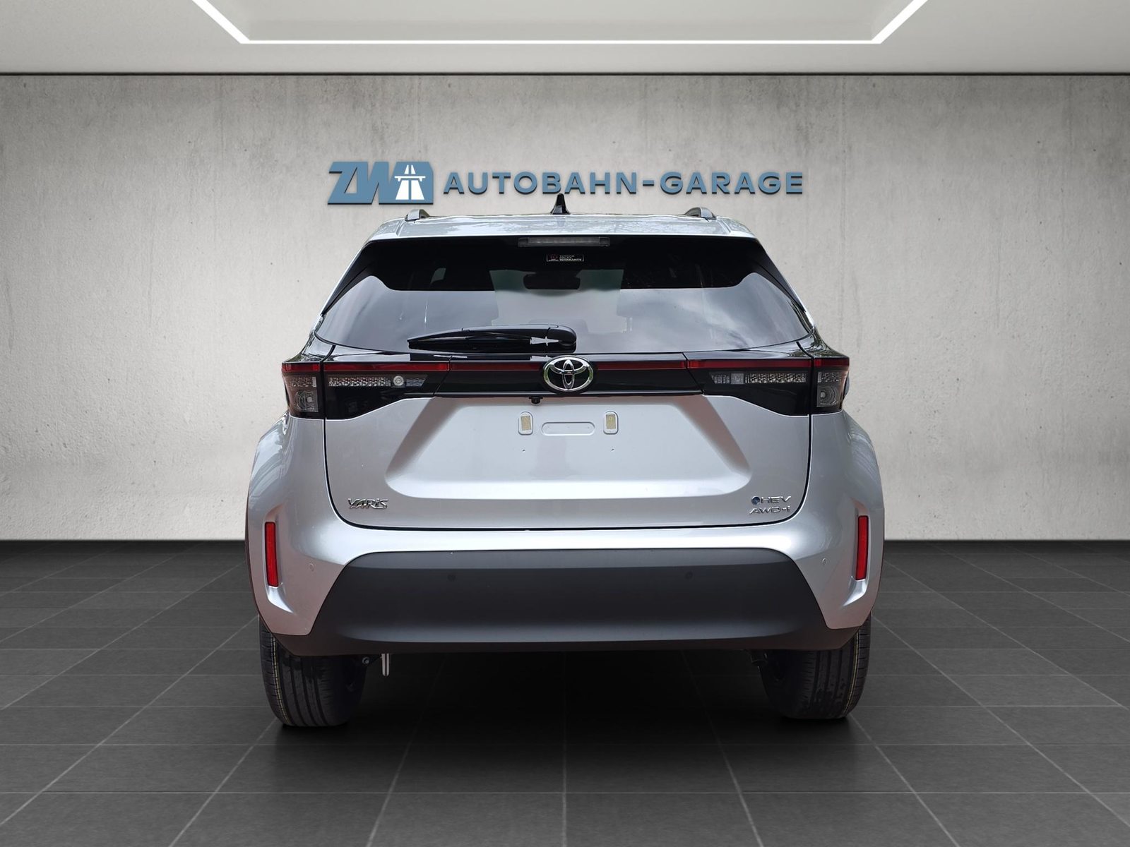 TOYOTA Yaris Cross 1.5 VVT-i HSD Trend AWD-i, Hybride Integrale Benzina/Elettrica, Auto nuove, Automatico - 4