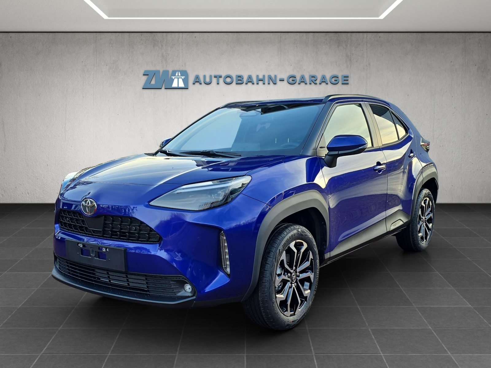TOYOTA Yaris Cross 1.5 VVT-i HSD Trend AWD-i