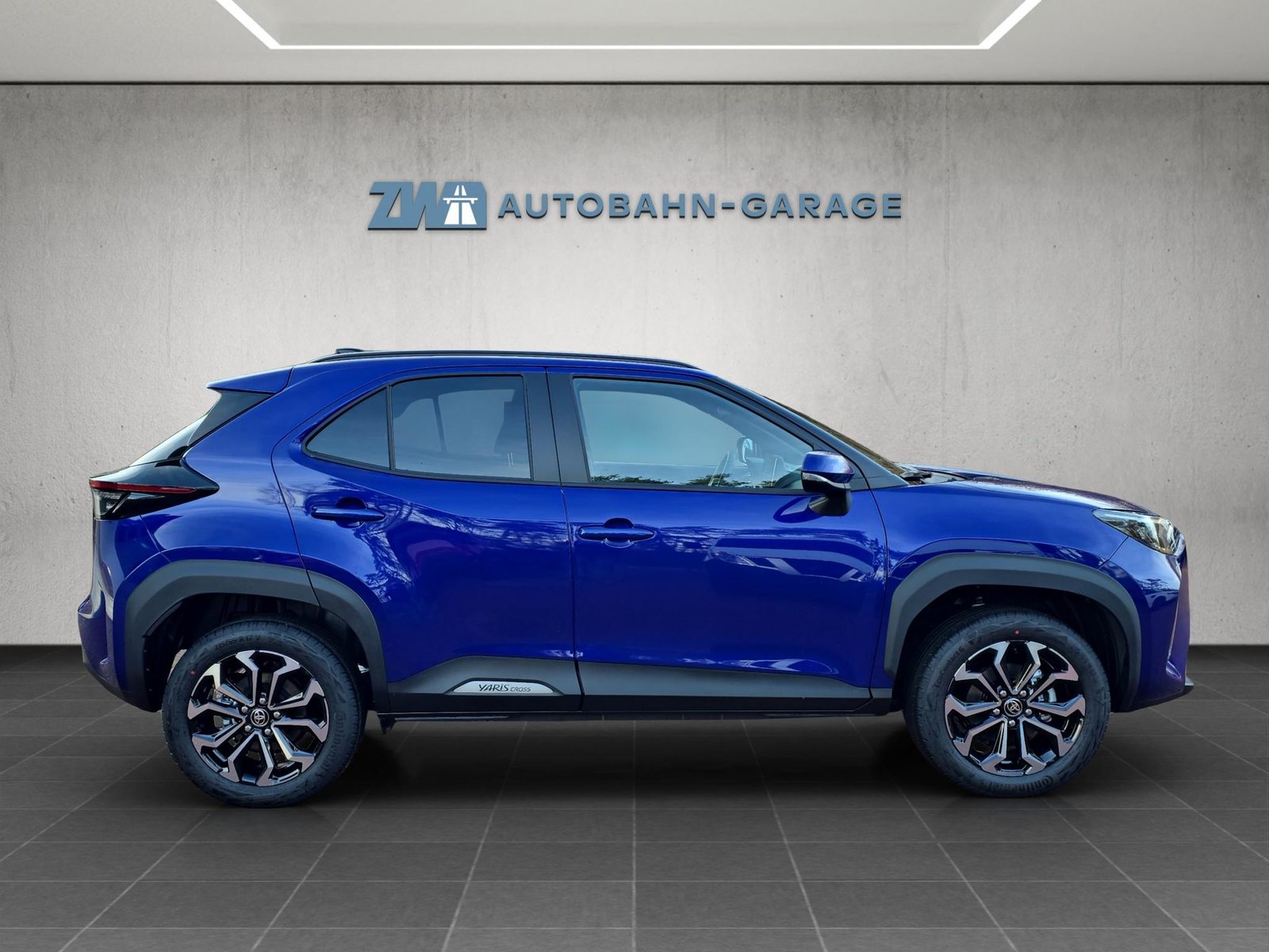 TOYOTA Yaris Cross 1.5 VVT-i HSD Trend AWD-i, Voll-Hybrid Benzin/Elektro, Neuwagen, Automatik - 6