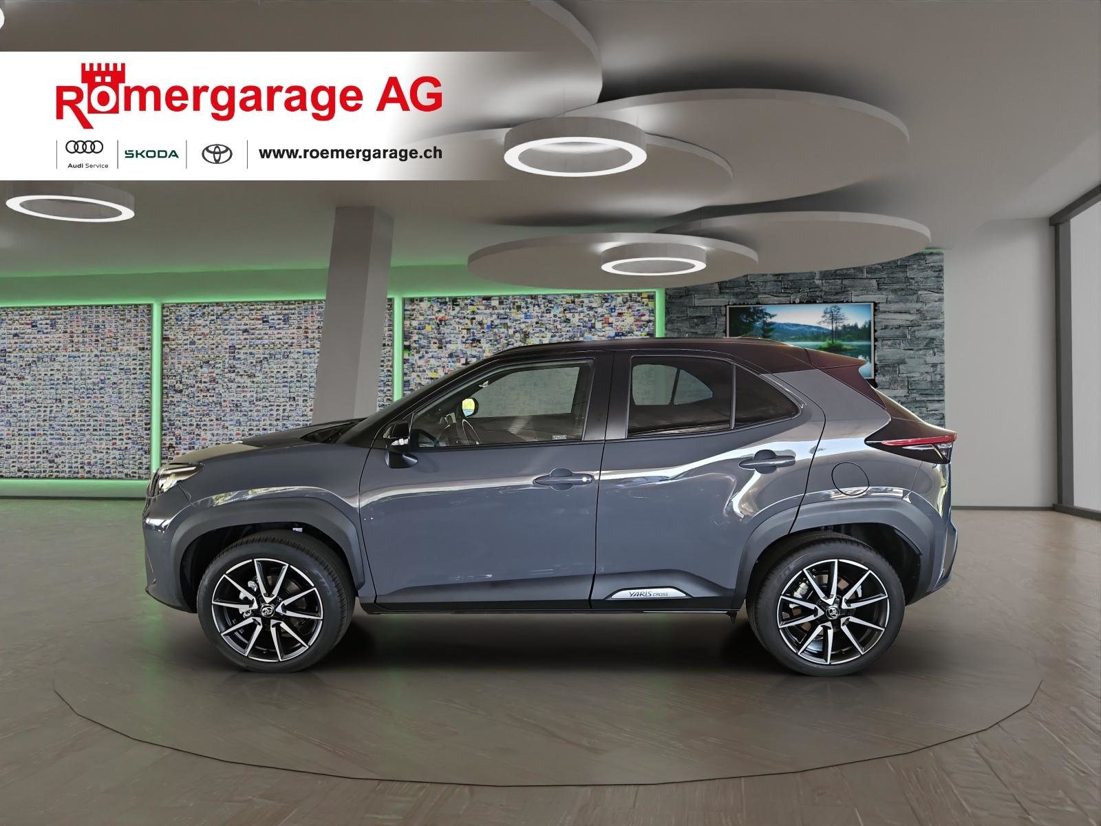 TOYOTA Yaris Cross 1.5 VVT-i HSD GR Sport, Hybride Integrale Benzina/Elettrica, Auto nuove, Automatico - 2