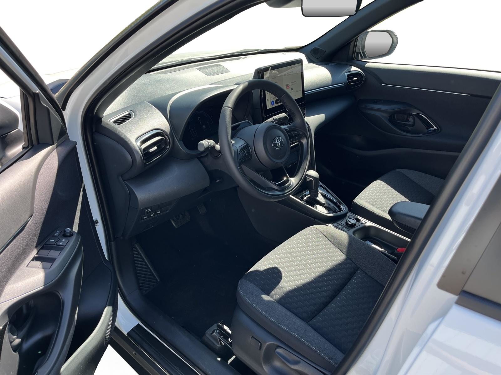 TOYOTA Yaris Cross 1.5 VVT-i HSD Trend AWD-i, Full-Hybrid Petrol/Electric, New car, Automatic - 6