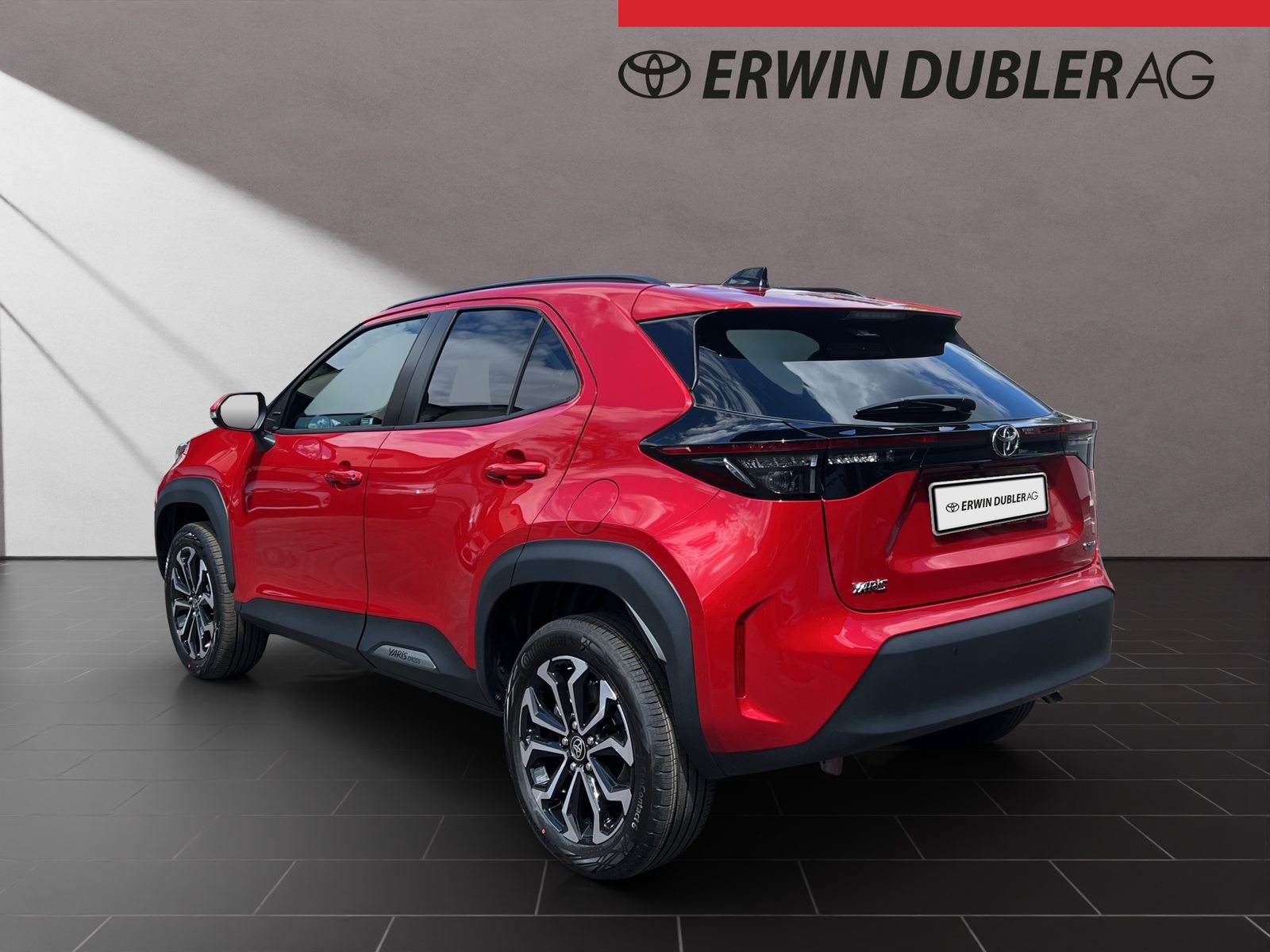 TOYOTA Yaris Cross 1.5 VVT-i HSD Trend, Full-Hybrid Petrol/Electric, New car, Automatic - 3