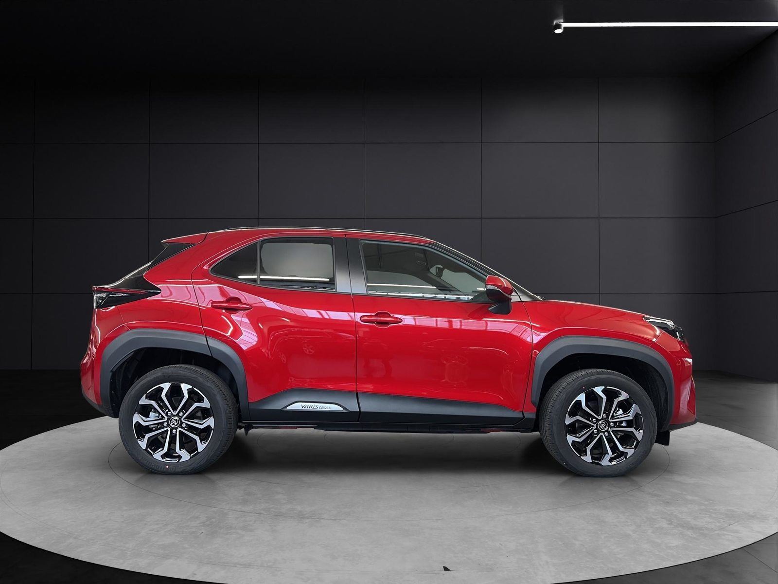 TOYOTA Yaris Cross 1.5 VVT-i HSD Trend AWD-i, Full-Hybrid Petrol/Electric, New car, Automatic - 6