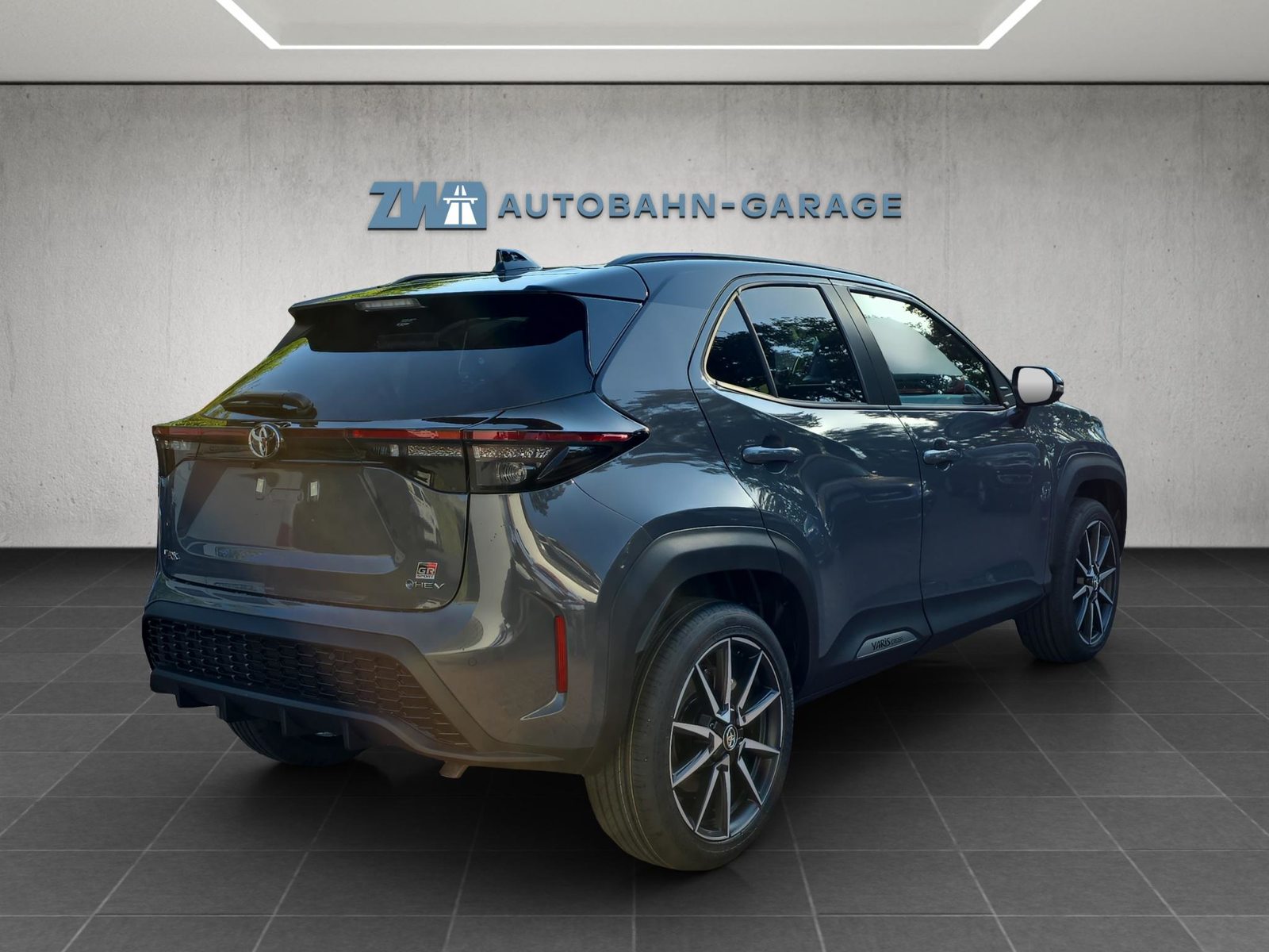 TOYOTA Yaris Cross 1.5 VVT-i HSD GR Sport, Hybride Integrale Benzina/Elettrica, Auto nuove, Automatico - 5