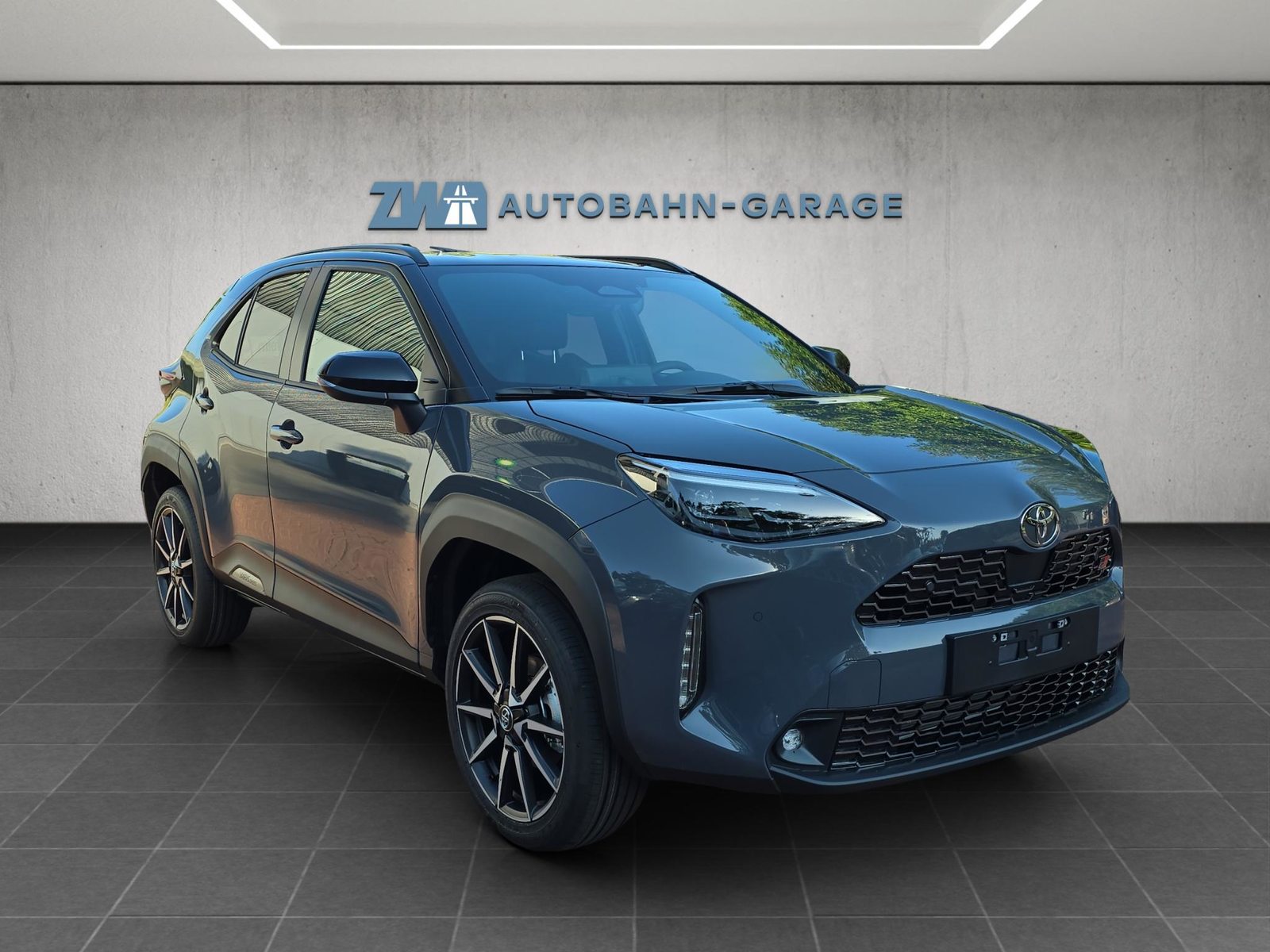 TOYOTA Yaris Cross 1.5 VVT-i HSD GR Sport, Hybride Integrale Benzina/Elettrica, Auto nuove, Automatico - 7