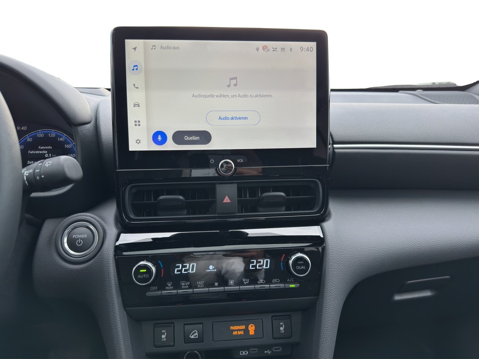 TOYOTA Yaris Cross 1.5 VVT-i HSD Premium AWD-i, Voll-Hybrid Benzin/Elektro, Neuwagen, Automatik - 7