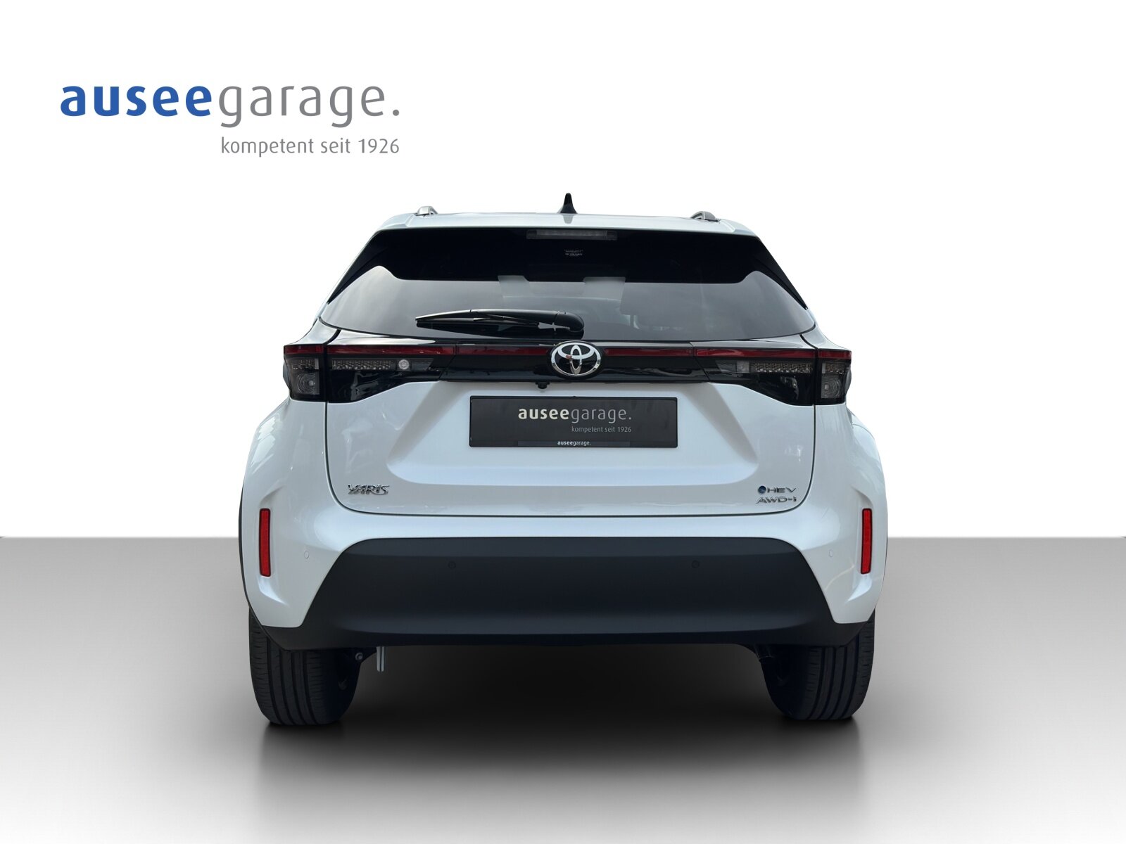 TOYOTA Yaris Cross 1.5 VVT-i HSD Trend AWD-i, Full-Hybrid Petrol/Electric, New car, Automatic - 3