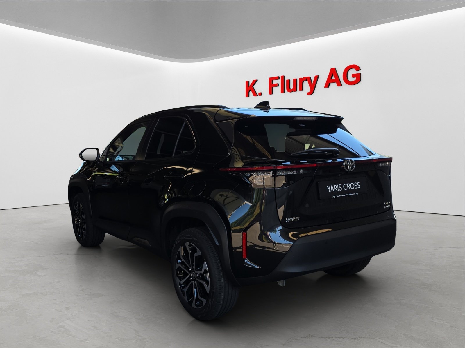 TOYOTA Yaris Cross 1.5 VVT-i HSD Trend AWD-i, Full-Hybrid Petrol/Electric, New car, Automatic - 3