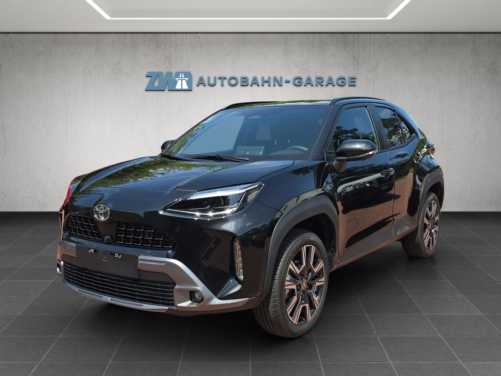 TOYOTA Yaris Cross 1.5 VVT-i HSD Premium AWD-i