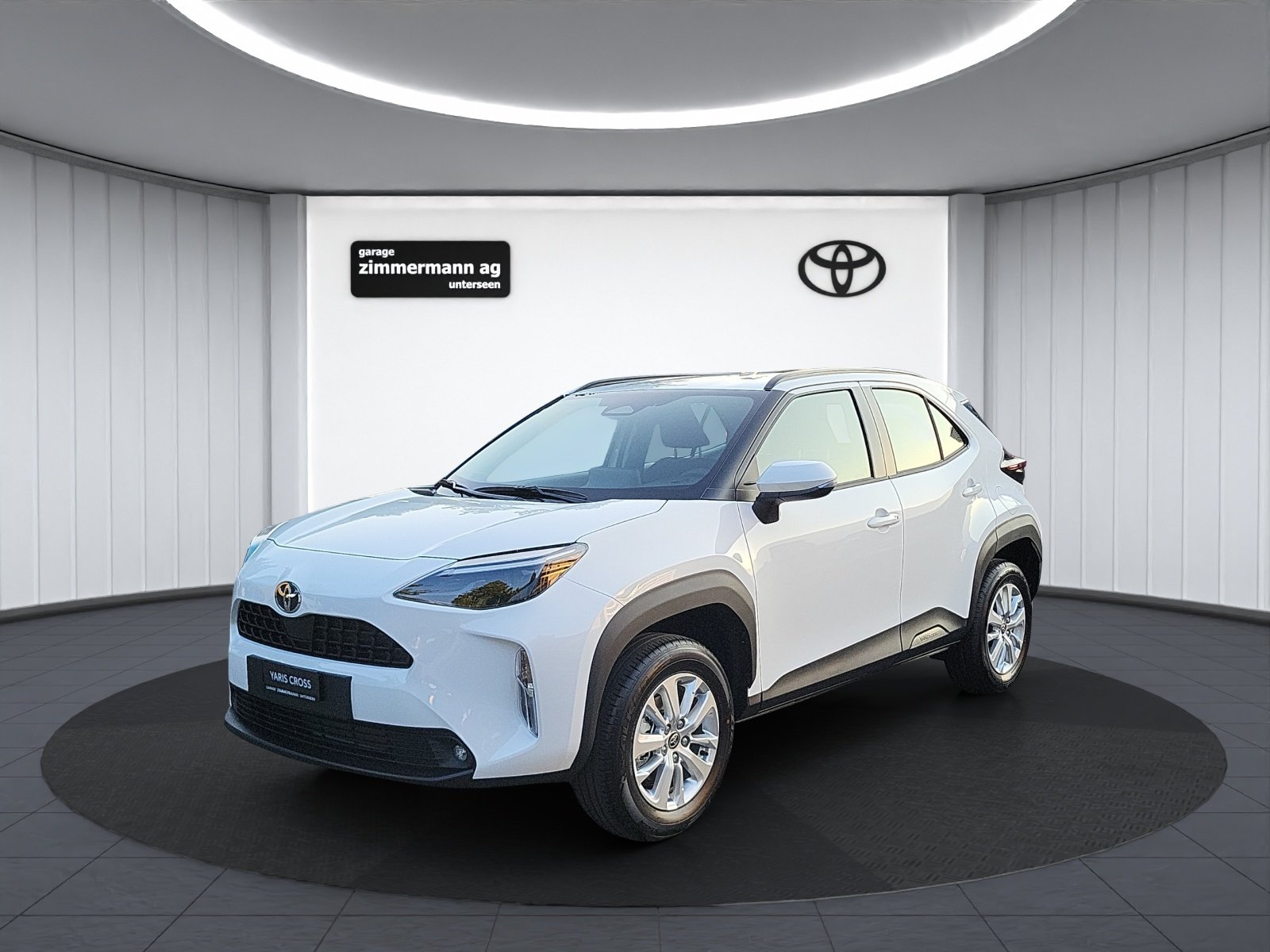 TOYOTA Yaris Cross 1.5 VVT-i HSD Comf
