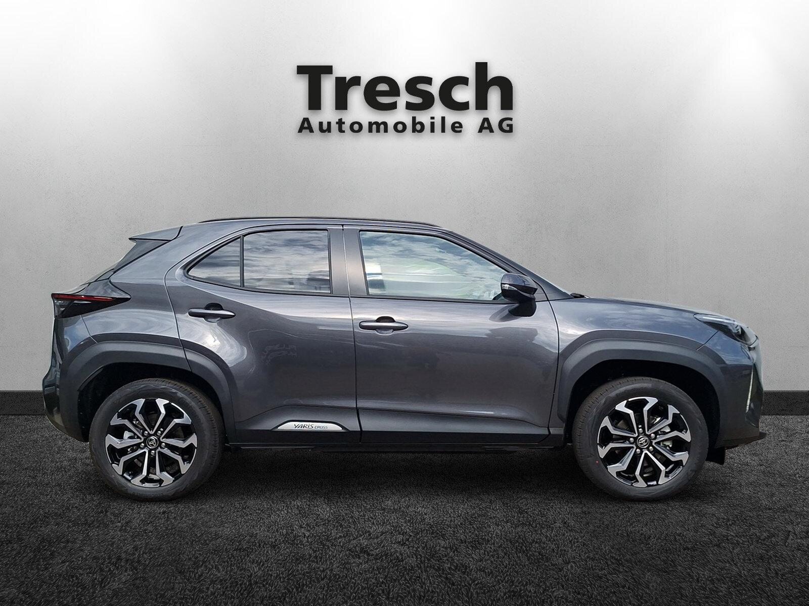 TOYOTA Yaris Cross 1.5 VVT-i HSD Trend AWD-i, Hybride Intégral Essence/Électricité, Voiture nouvelle, Automatique - 2