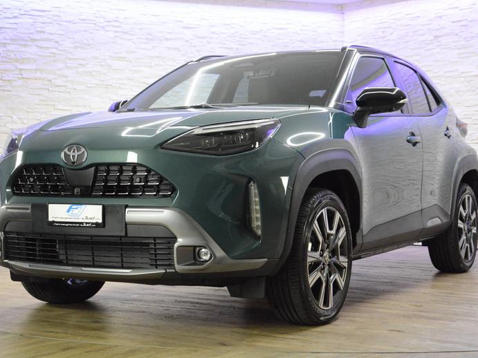 TOYOTA Yaris Cross 1.5 VVT-i HSD Premium AWD-i, Full-Hybrid Petrol/Electric, New car, Automatic