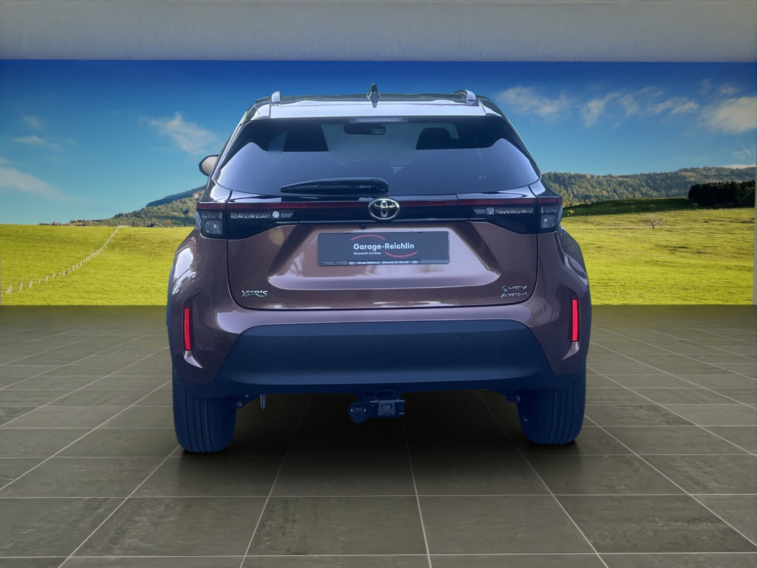 TOYOTA Yaris Cross 1.5 VVT-i HSD Premium AWD-i, Full-Hybrid Petrol/Electric, New car, Automatic - 4