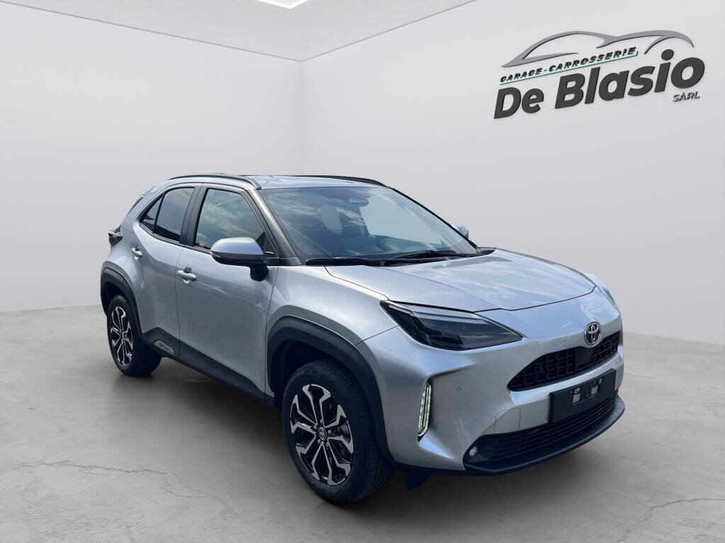 TOYOTA Yaris Cross 1.5 VVT-i HSD Trend