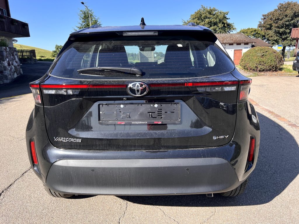 TOYOTA YARIS CROSS 1.5 VVT-i HSD Comfort, Voll-Hybrid Benzin/Elektro, Neuwagen, Automatik - 6