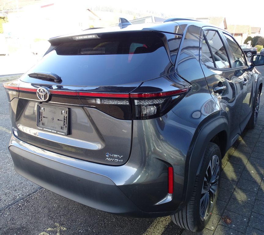 TOYOTA YARIS CROSS 1.5 VVT-i HSD Premium AWD-i, Voll-Hybrid Benzin/Elektro, Neuwagen, Automatik - 3