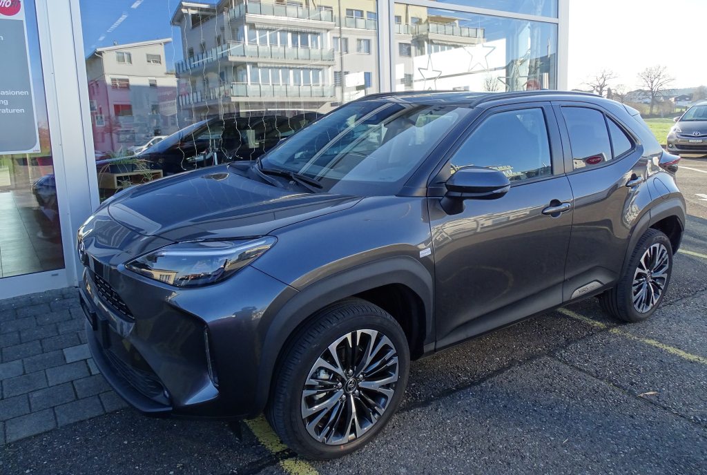 TOYOTA YARIS CROSS 1.5 VVT-i HSD Premium AWD-i, Voll-Hybrid Benzin/Elektro, Neuwagen, Automatik - 7