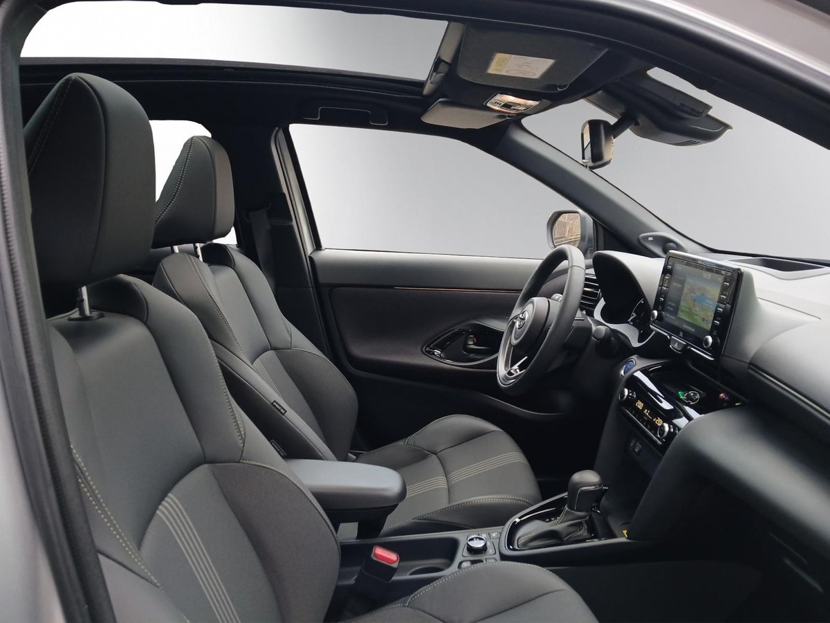 TOYOTA Yaris Cross 1.5 VVT-i HSD Adventure AWD-i, Voll-Hybrid Benzin/Elektro, Occasion / Gebraucht, Automatik - 7