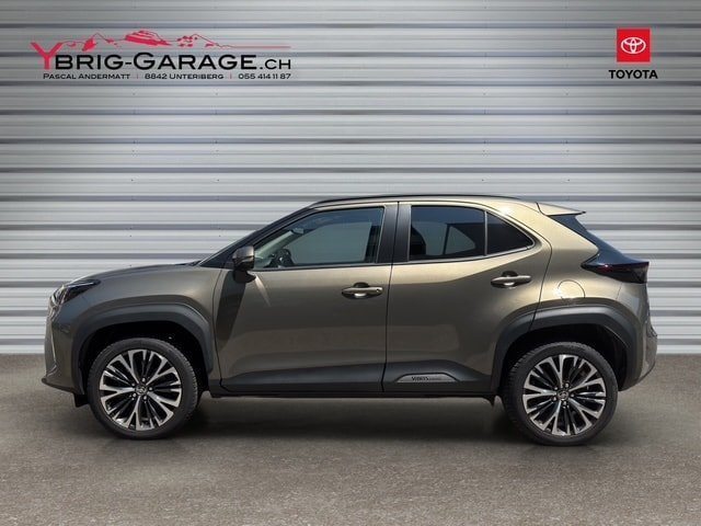 TOYOTA 1.5 VVT-i HSD Executive AWD-i, Voll-Hybrid Benzin/Elektro, Occasion / Gebraucht, Automatik - 2