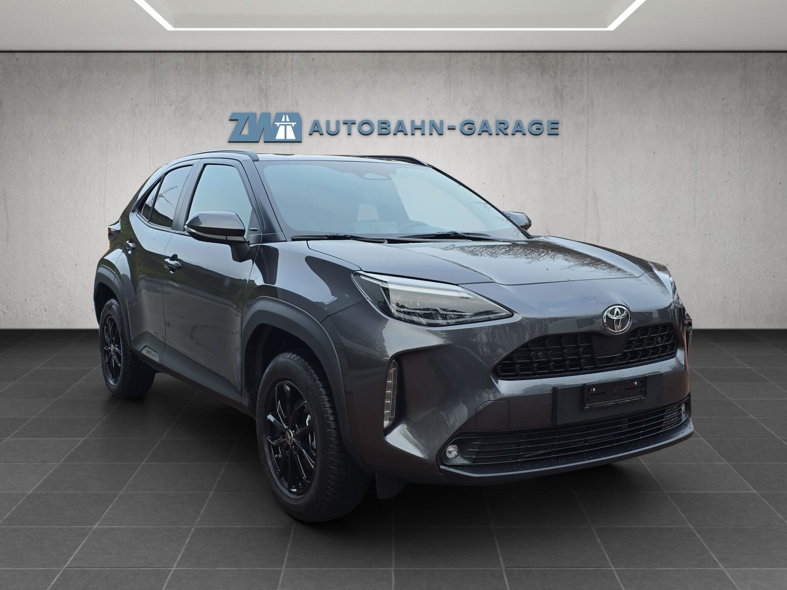 TOYOTA Yaris Cross 1.5 VVT-i HSD Trend AWD-i, Voll-Hybrid Benzin/Elektro, Occasion / Gebraucht, Automatik - 7