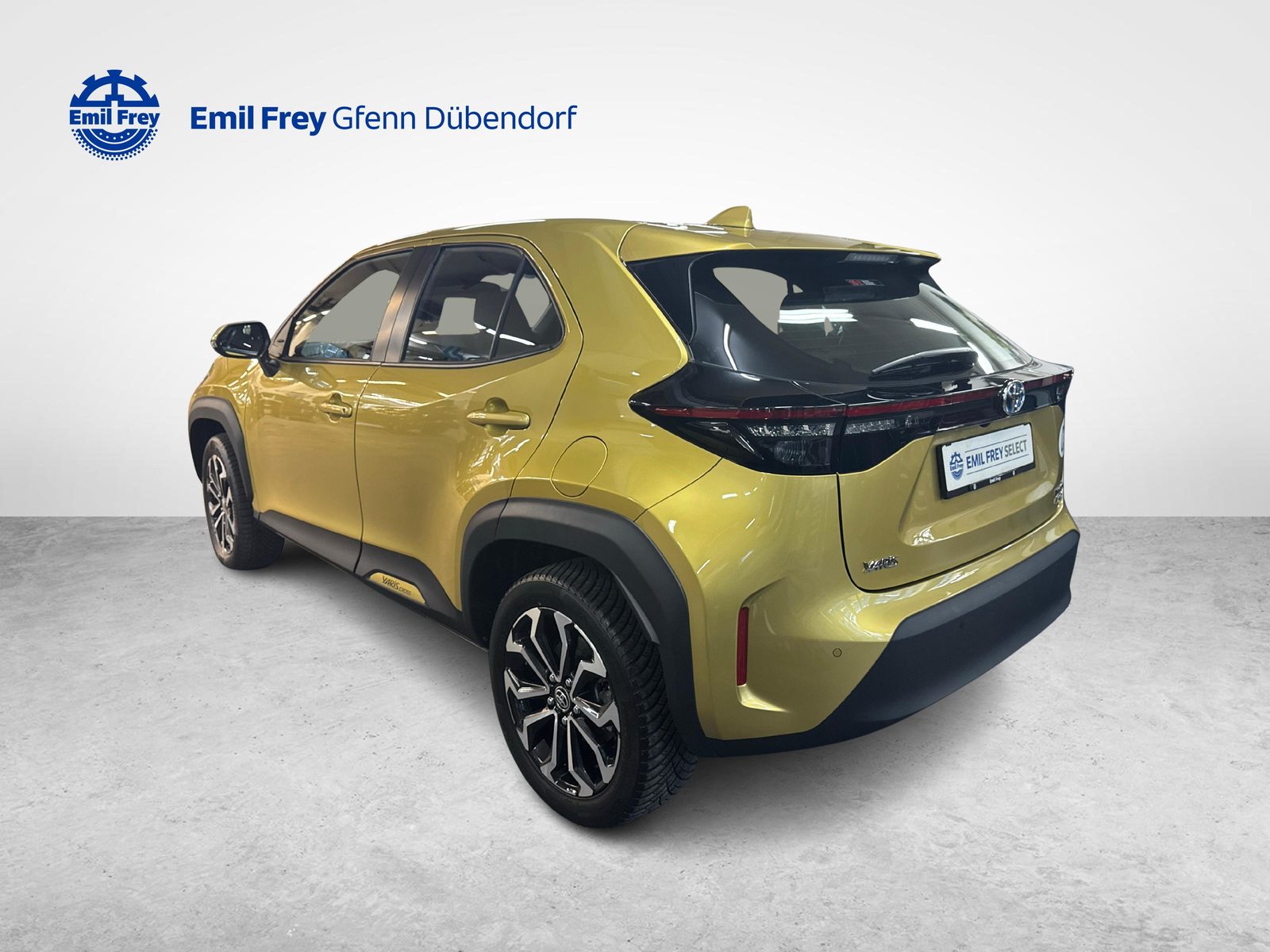 TOYOTA Yaris Cross 1.5 VVT-i HSD Trend AWD-i, Voll-Hybrid Benzin/Elektro, Occasion / Gebraucht, Automatik - 3