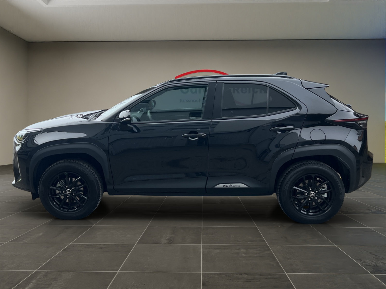 TOYOTA Yaris Cross 1.5 VVT-i HSD Trend AWD-i, Hybride Intégral Essence/Électricité, Occasion / Utilisé, Automatique - 2