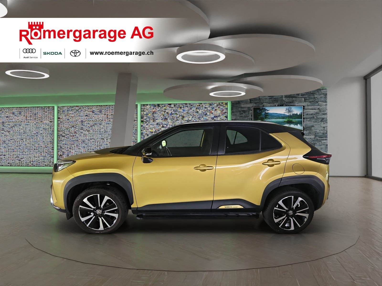 TOYOTA Yaris Cross 1.5 VVT-i HSD Premiere Edition AWD-i, Voll-Hybrid Benzin/Elektro, Occasion / Gebraucht, Automatik - 2