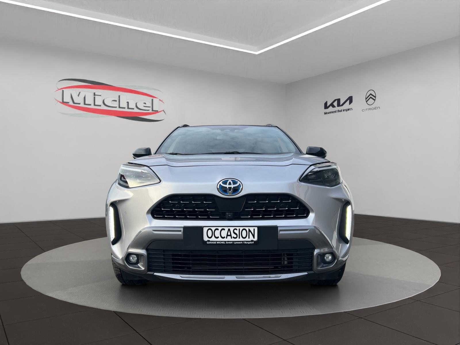 TOYOTA Yaris Cross 1.5 VVT-i HSD Adventure AWD-i / Panorama-Glasdac, Hybride Intégral Essence/Électricité, Occasion / Utilisé, Automatique - 2