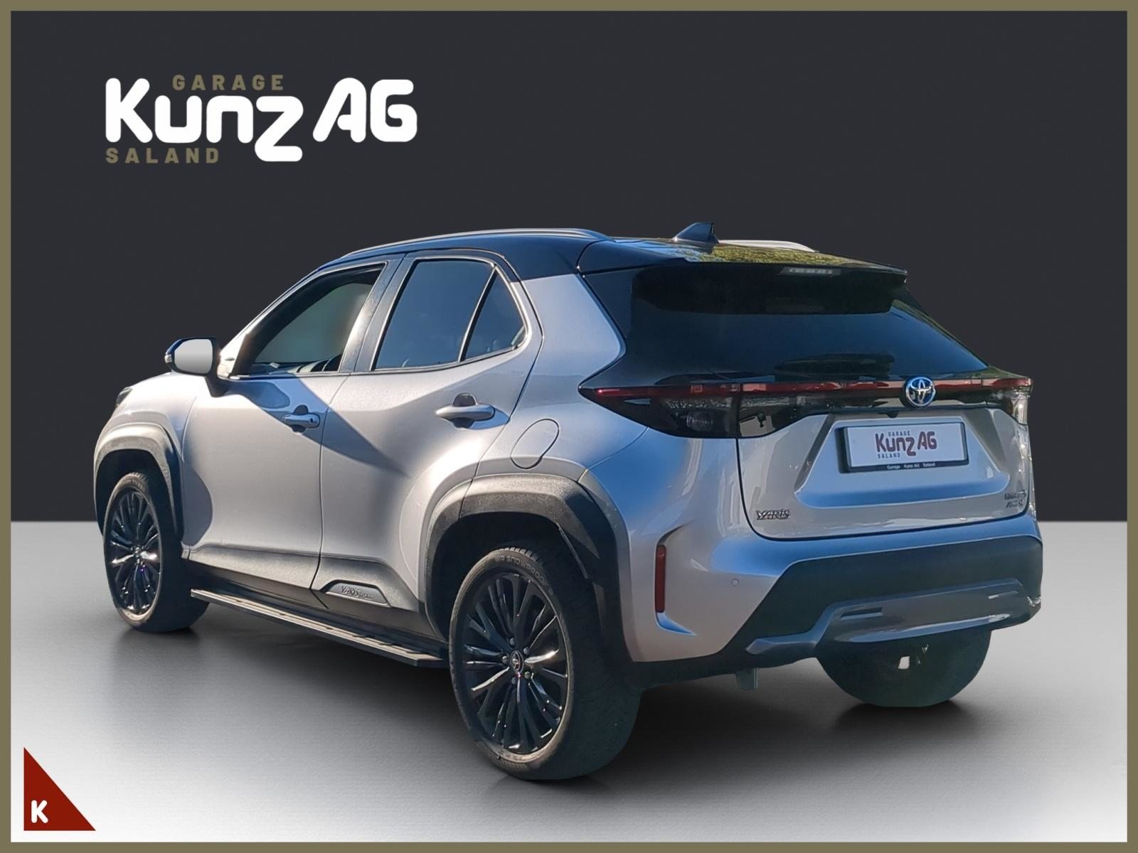 TOYOTA Yaris Cross 1.5 VVT-i HSD Adventure AWD-i, Voll-Hybrid Benzin/Elektro, Occasion / Gebraucht, Automatik - 3