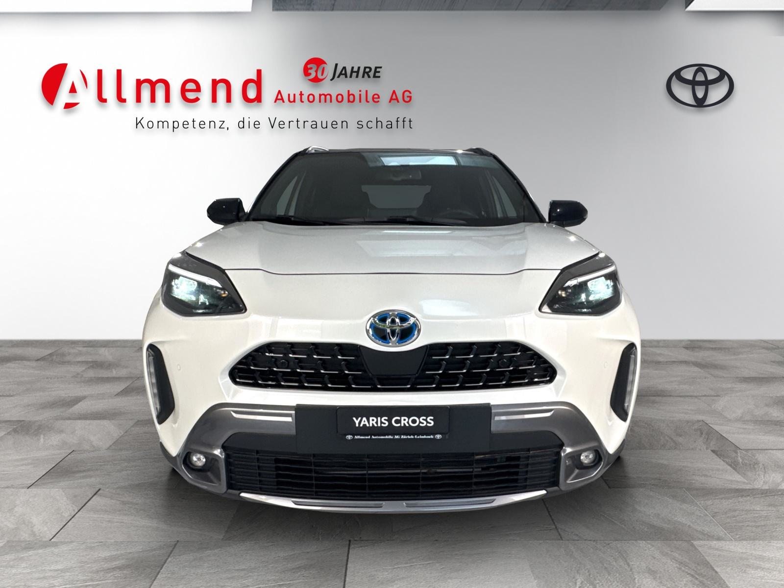 TOYOTA Yaris Cross 1.5 VVT-i HSD Adventure AWD-i, Voll-Hybrid Benzin/Elektro, Occasion / Gebraucht, Automatik - 3
